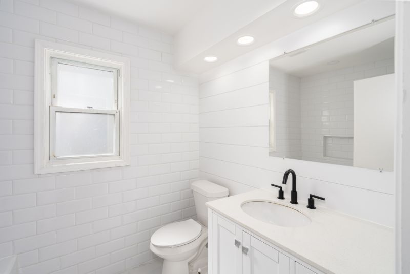 Top Bathroom Remodeling Companies in Cortland, OH